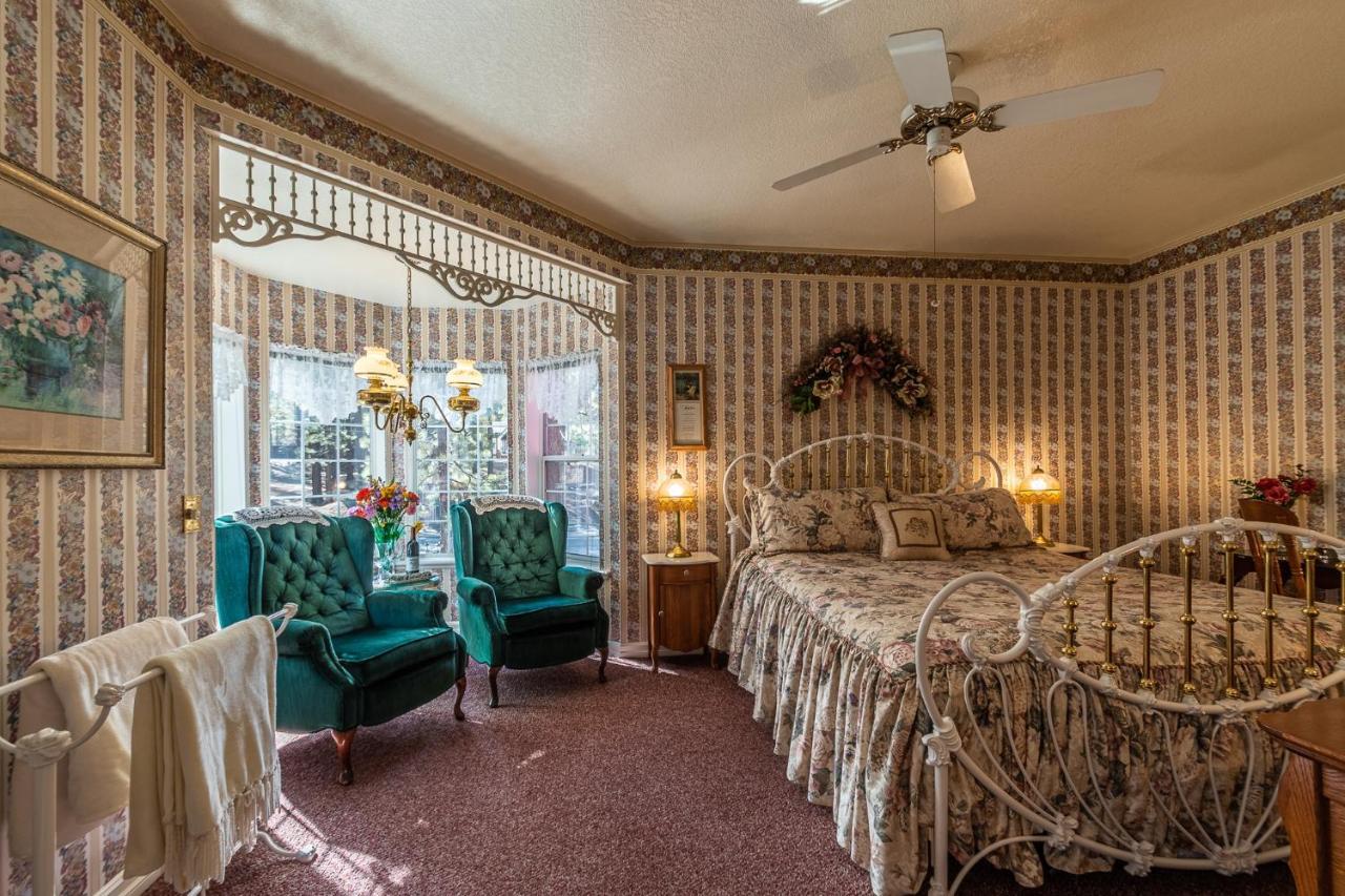 Apples Bed And Breakfast Inn Big Bear Lake Kültér fotó