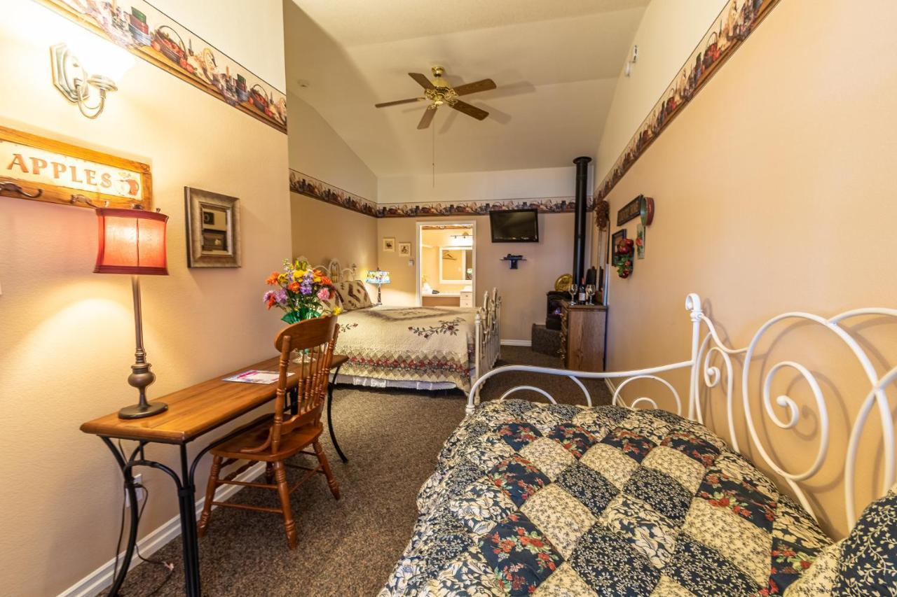 Apples Bed And Breakfast Inn Big Bear Lake Kültér fotó